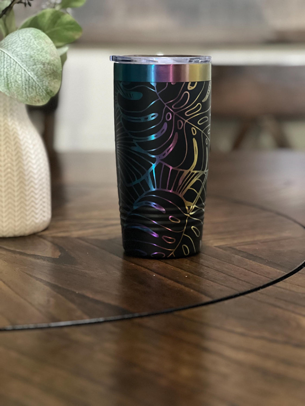 20 oz. Engraved Monstera Leaf Tumbler