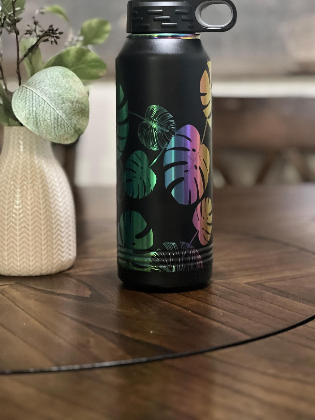 32 oz Engraved Monstera Leaf Wrap